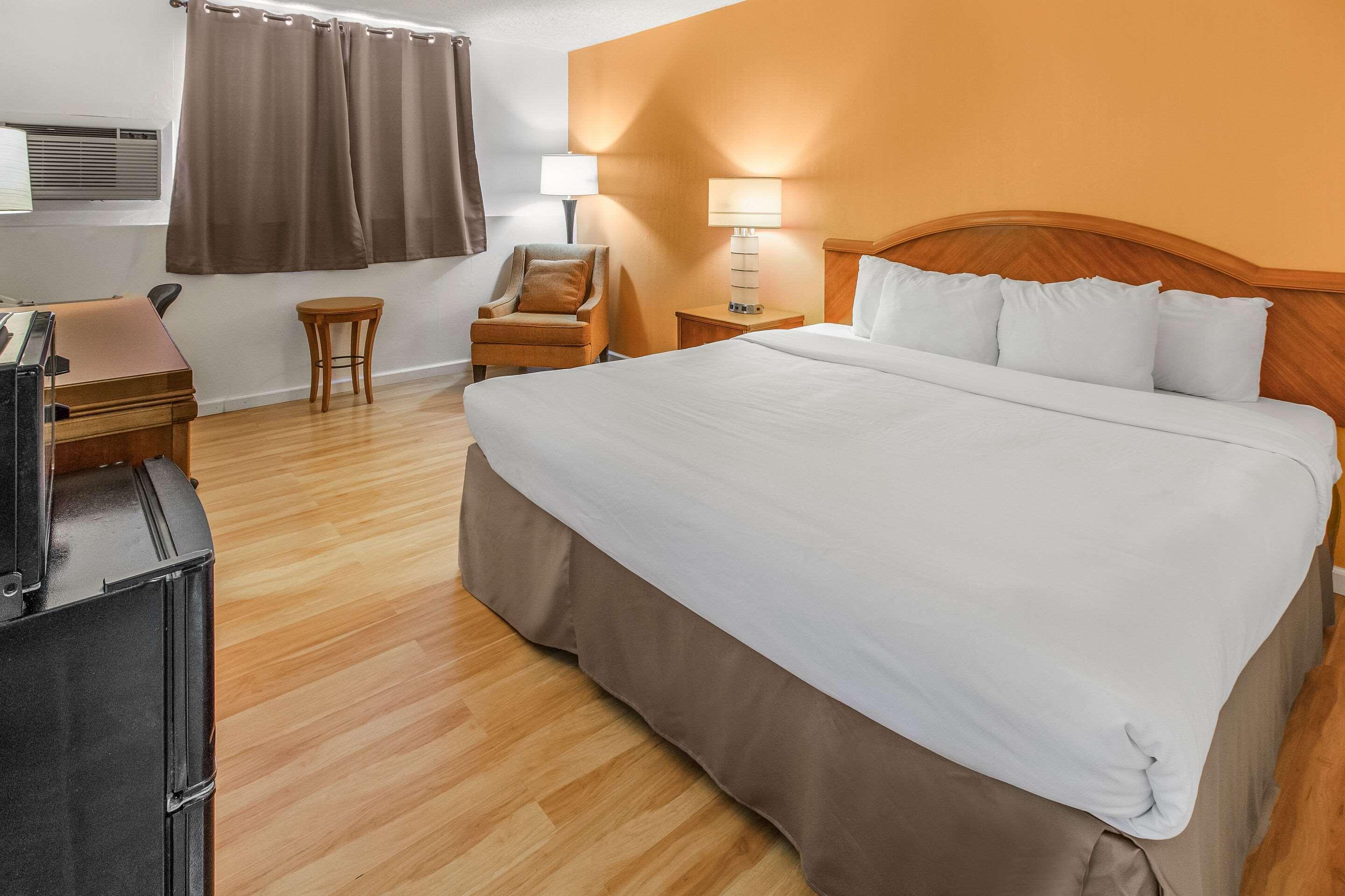 Econo Lodge Alliance Zewnętrze zdjęcie